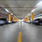 Gestione integrata dei parcheggi e applicazioni di lettura targhe con HIKVISION